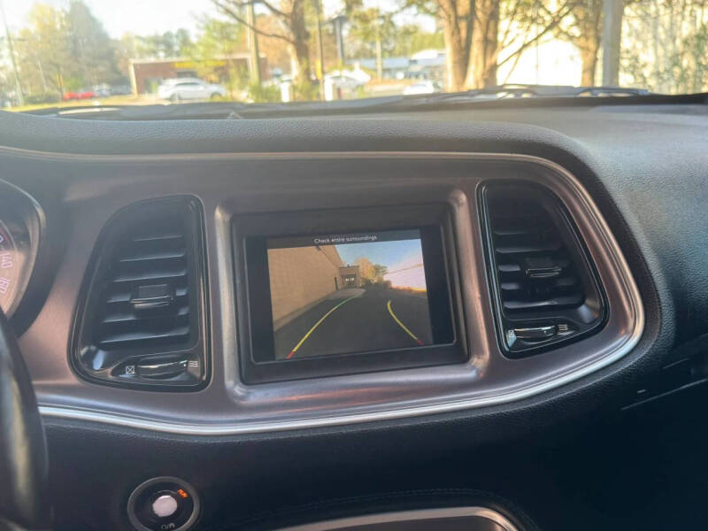 2020 Dodge Challenger SXT