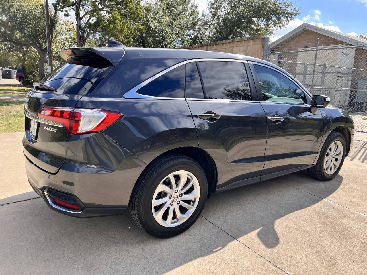 Used Car 2016 Acura Rdx  W/tech 4dr Suv W/technology Package For Sale Under $20,000 In Austin, Texas