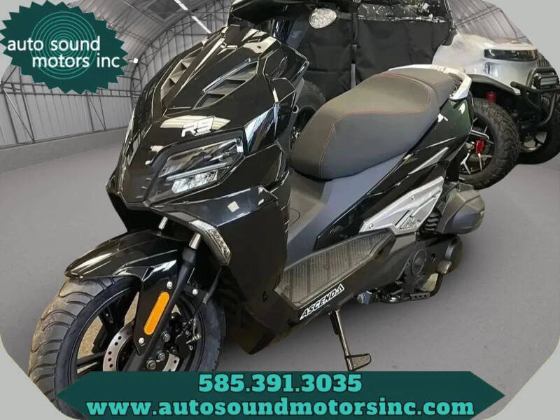 2025 ZNEN R9