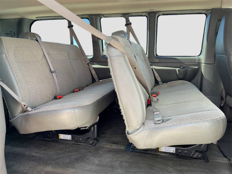 2019 Chevrolet Express LT 2500