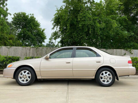 2000 Toyota Camry for sale at AC MOTORCARS LLC in Houston TX