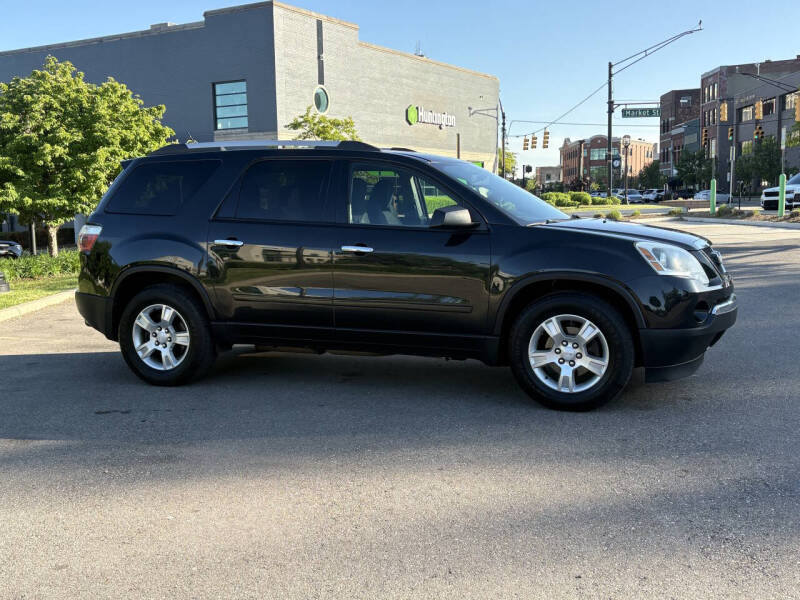 2011 GMC Acadia SLE