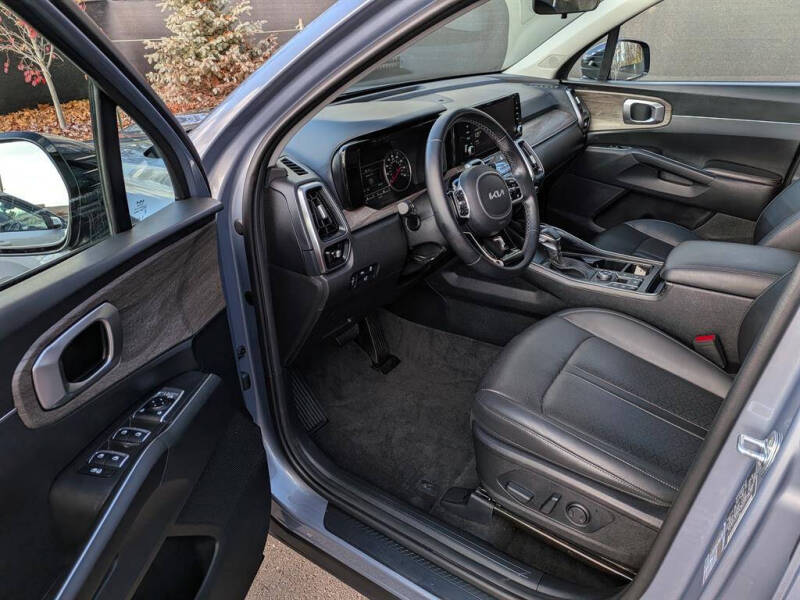 2022 Kia Sorento X-Line EX