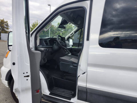 2022 Ford Transit 350 XLT