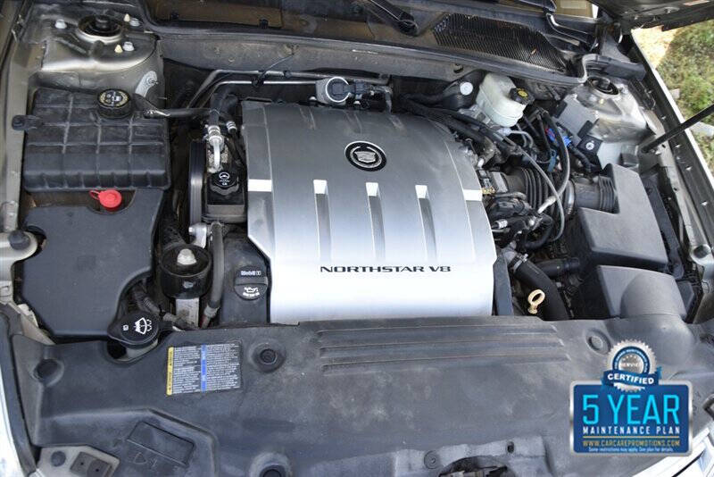 2011 Cadillac DTS Luxury Collection