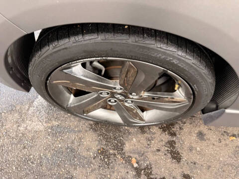 2015 Hyundai Veloster Turbo