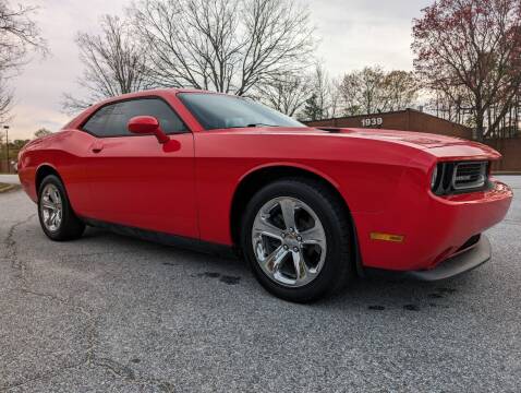 2014 Dodge Challenger for sale at United Luxury Motors in Stone Mountain GA