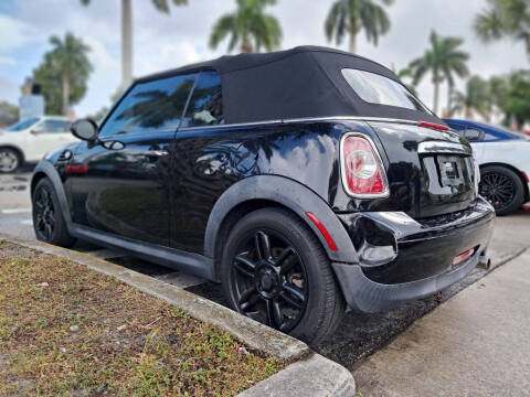 2014 MINI Cooper