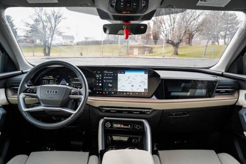 2025 Audi Q5 quattro Prestige TFSI