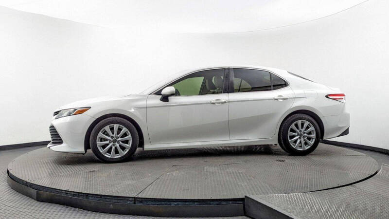 2018 Toyota Camry LE