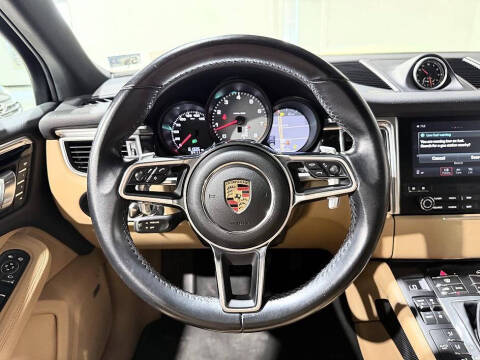 2018 Porsche Macan S