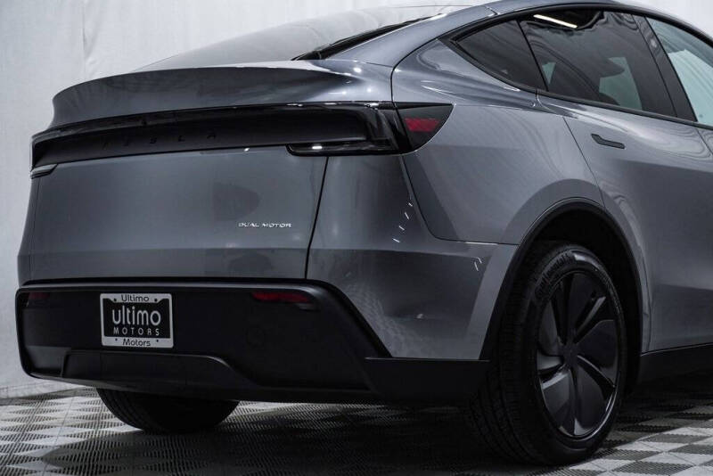 2026 Tesla Model Y Long Range
