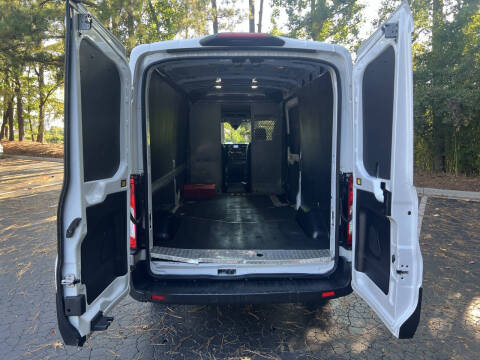 2022 Ford Transit 250