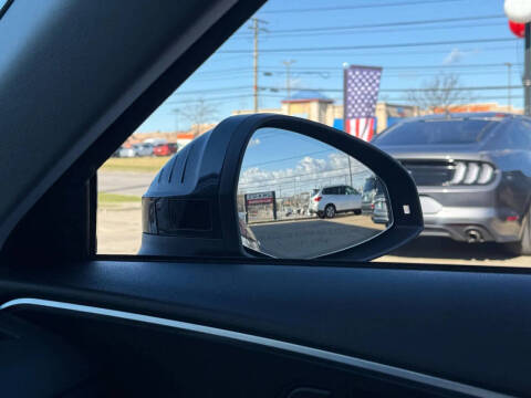 2017 Audi A4 2.0T quattro Premium Plus