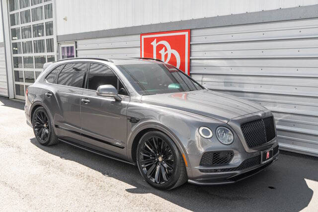 2020 Bentley Bentayga 43