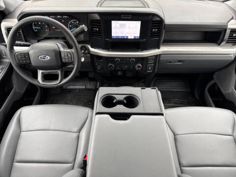 2025 Ford F-550 Super Duty