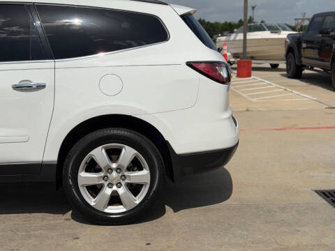 2017 Chevrolet Traverse LT