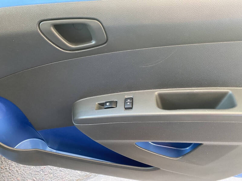 2013 Chevrolet Spark 1LT Auto