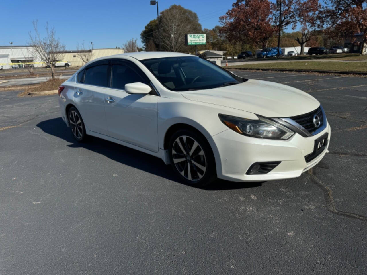 2016 Nissan Altima for sale at Aragon Trucks & Auto Sales LLC in Gainesville, GA