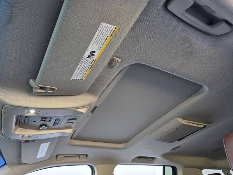 2015 Cadillac Escalade ESV Luxury