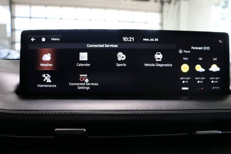 2023 Genesis GV70 2.5T Standard