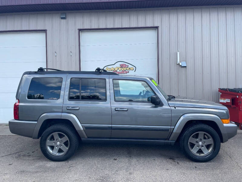 2008 Jeep Commander Sport