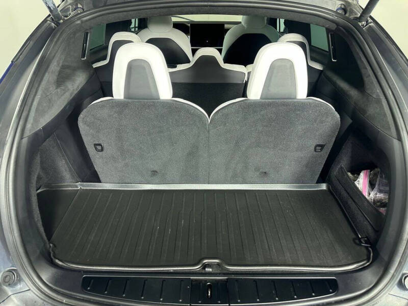 2022 Tesla Model X