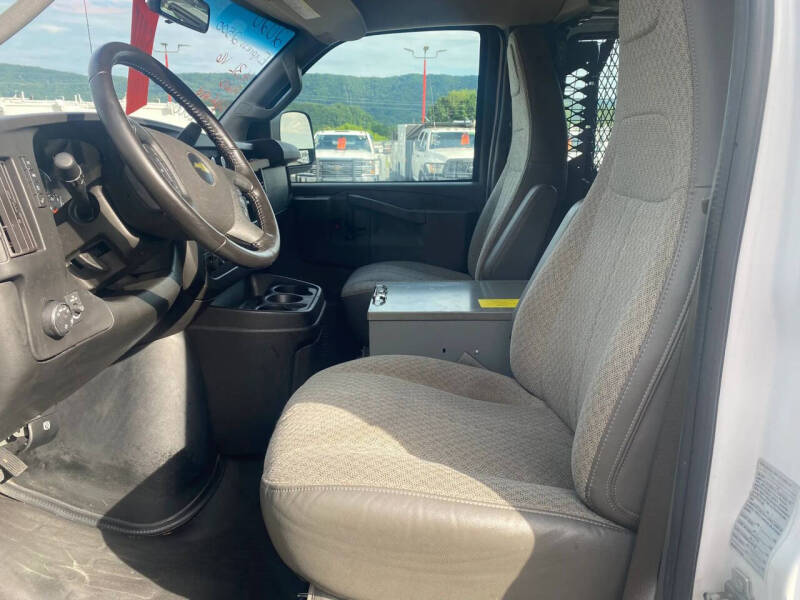 2020 Chevrolet Express 2500