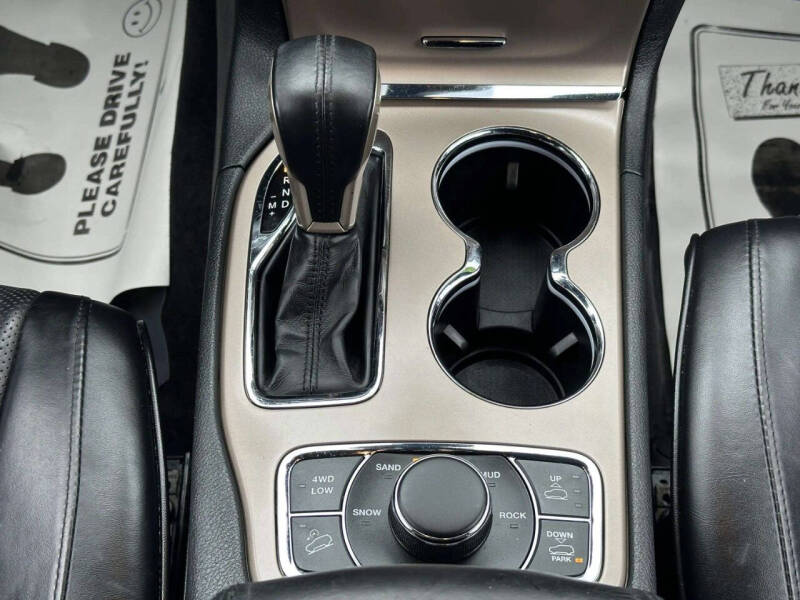 2016 Jeep Grand Cherokee Summit