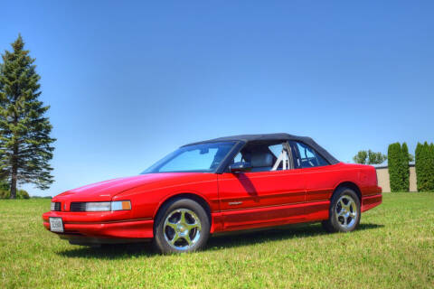 1991 Oldsmobile Cutlass Supreme for sale at Hooked On Classics in Excelsior MN