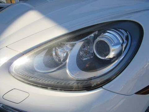 2012 Porsche Cayenne S