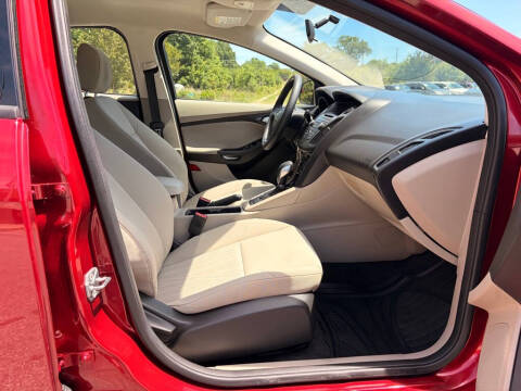 2017 Ford Focus SE