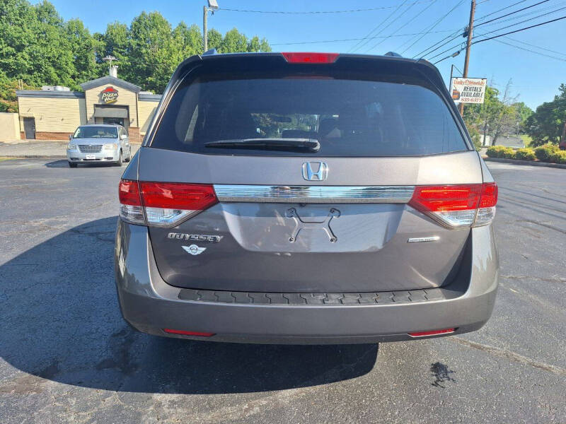 2016 Honda Odyssey SE