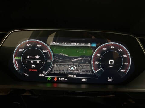 2023 Audi e-tron quattro Premium Plus