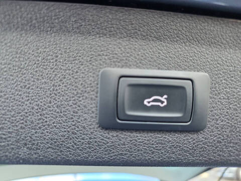 2015 Audi Q5 2.0T quattro Premium Plus