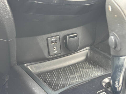 2014 Nissan Rogue SV