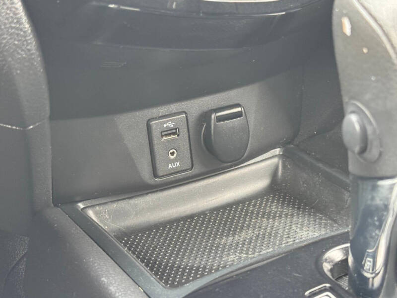 2014 Nissan Rogue SV