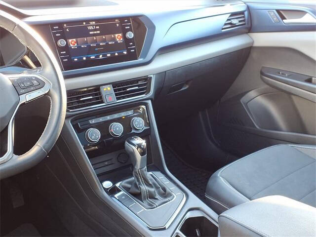 2023 Volkswagen Taos SE