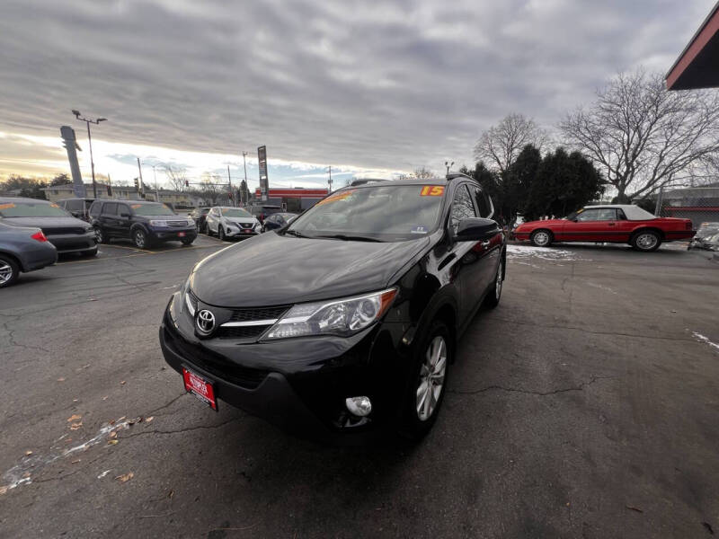 2015 Toyota RAV4 Limited photo 8