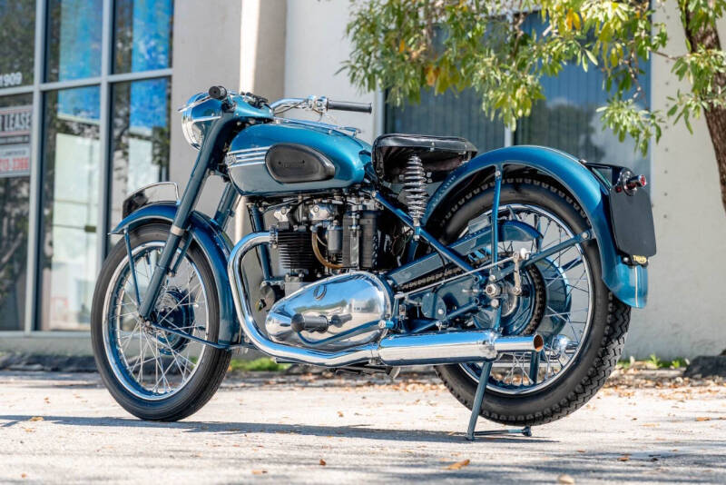 1952 Triumph Thunderbird
