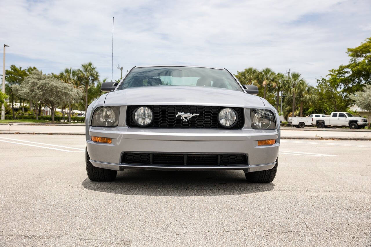 2006 Ford Mustang 6