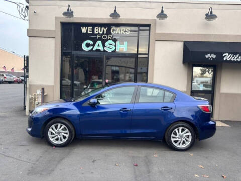 2013 Mazda MAZDA3 i Grand Touring