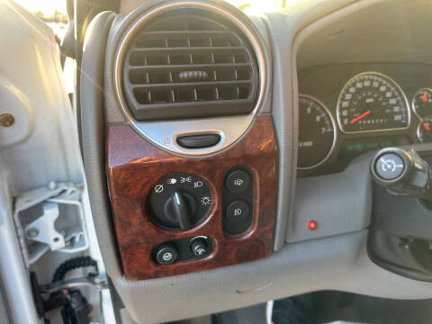 2007 GMC Envoy Denali