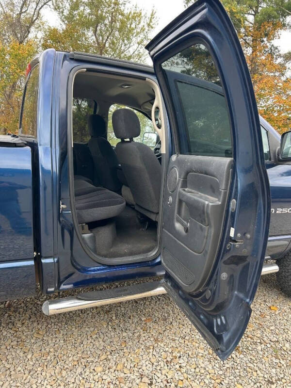 2004 Dodge Ram 2500 SLT