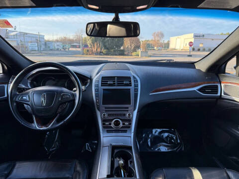 2017 Lincoln MKZ Select