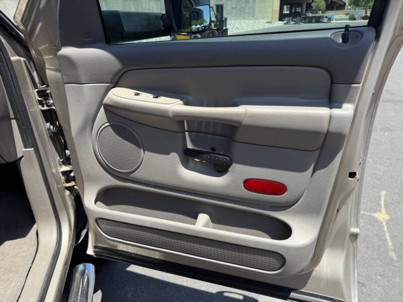 2004 Dodge Ram 2500 SLT