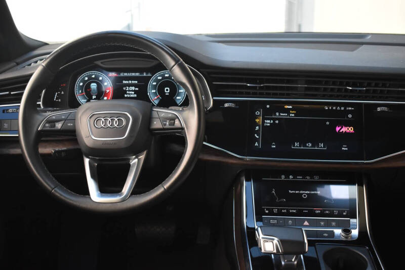 2021 Audi Q8 quattro Premium Plus 55 TFSI