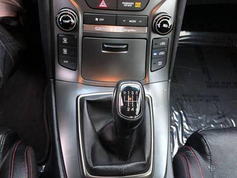 2014 Hyundai Genesis Coupe 2.0T R-Spec