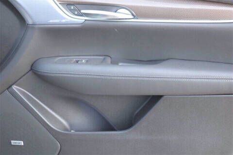 2020 Cadillac XT5 Premium Luxury