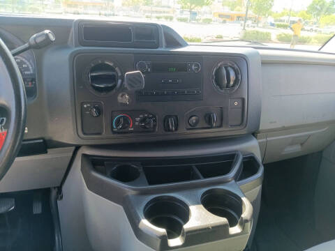 2013 Ford E-Series E-150